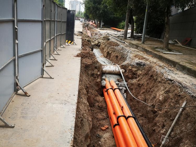 保沿線企業用電無憂 忠縣政通路電力排管鋪設加速，助力區域發展與水處理凈化
